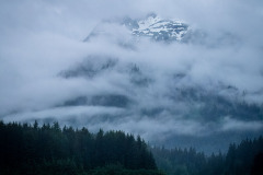 Mountains-in-Clouds